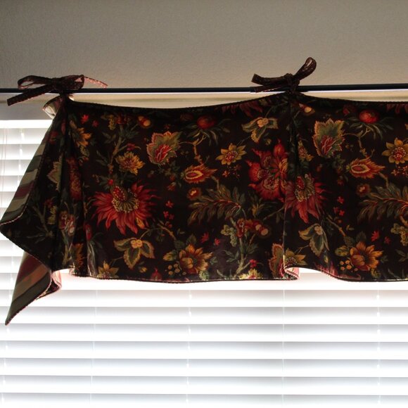 PREMIUM QUALITY Vintage Floral 50"x20" Custom Made Lined Valance - Picture 6 of 6